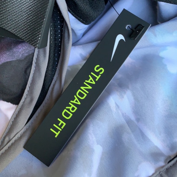 NIKE WOMENS RUNNING SHORTS - Picture 7 of 15